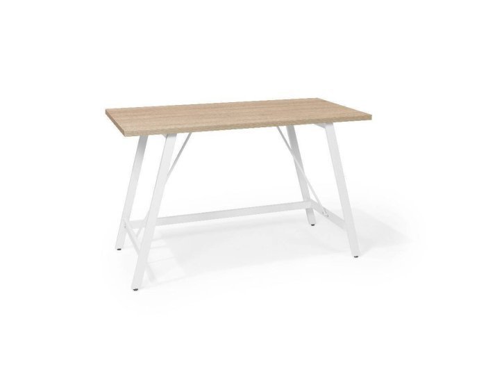 Escritorio con patas metálicas modelo...