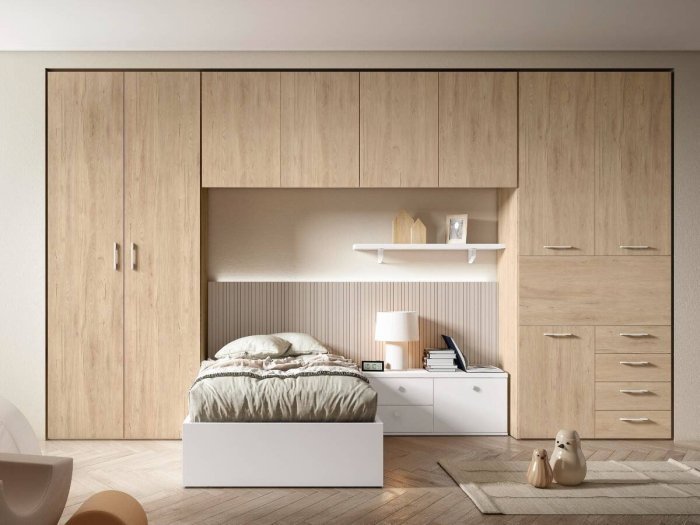 Armario con escritorio abatible... Armario con escritorio abatible...