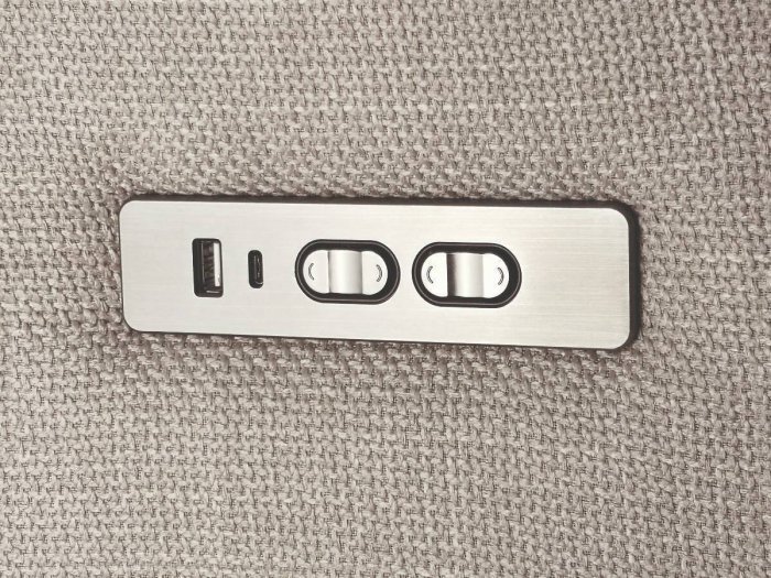 Sillón relax giratorio con 2 motores...