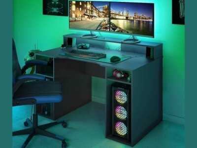 Escritorio Gaming gris modelo ESCOLTA