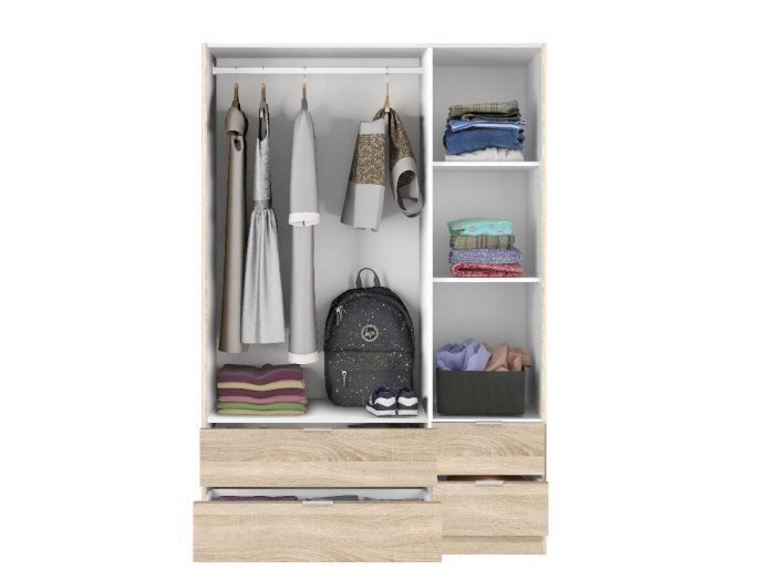 Armario de 3 puertas y 4 cajones...