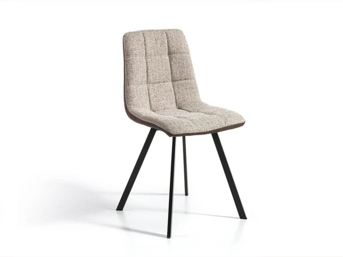 Silla Voltage con tapizado acolchado