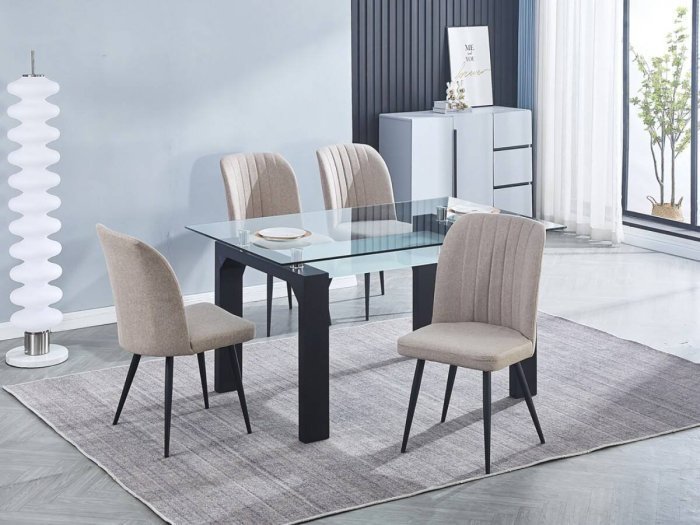 Silla de comedor con patas negras modelo BUCAREST
